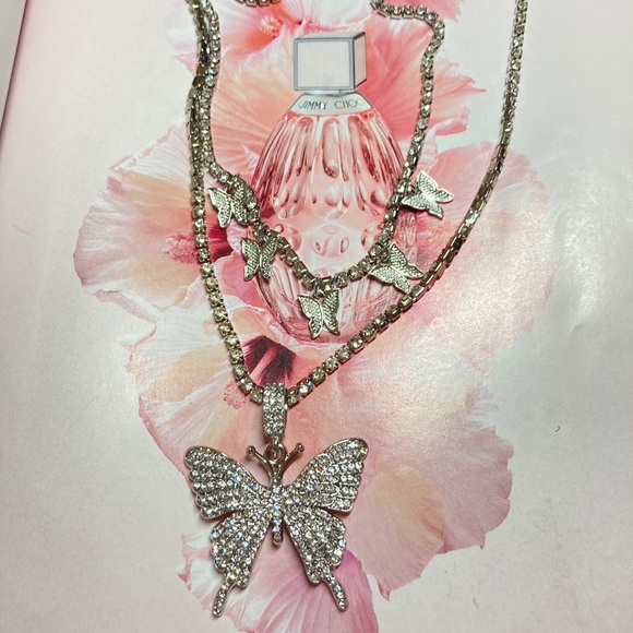 Silver Butterfly 🦋 Hip Hop Necklace Rhinestone - Picture 4 of 5